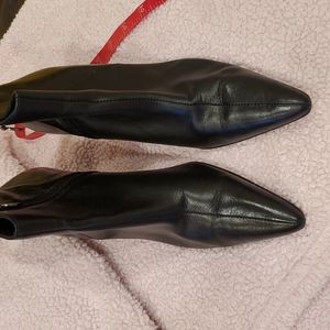 Women's Circa by Joan and David Black leather ankle boots booties